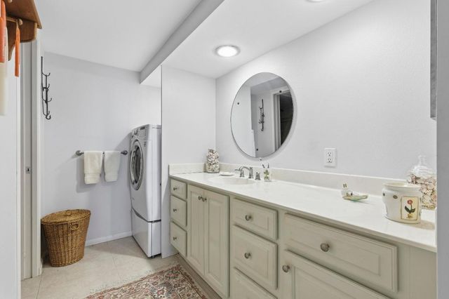 126 Lakeshore Drive 526, North Palm Beach, FL 33408