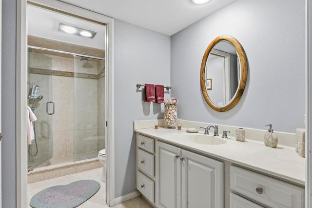 126 Lakeshore Drive 526, North Palm Beach, FL 33408