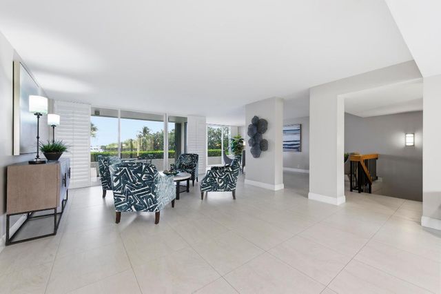 126 Lakeshore Drive 526, North Palm Beach, FL 33408
