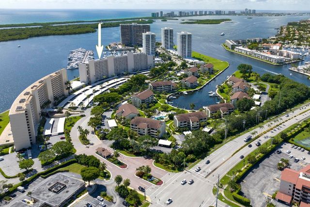 126 Lakeshore Drive 526, North Palm Beach, FL 33408