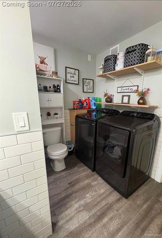 614 N Saginaw Street, Owosso, MI 48867