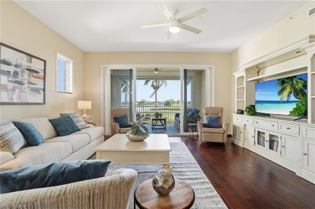 11110 Harbour Yacht CT 32A, Fort Myers, FL 33908