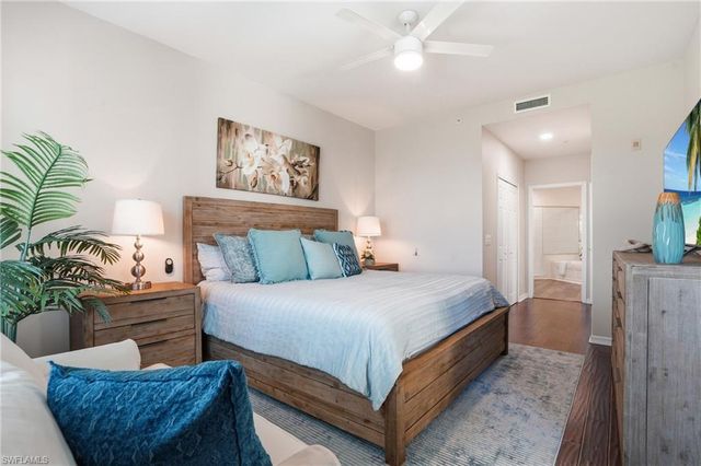 11110 Harbour Yacht CT 32A, Fort Myers, FL 33908