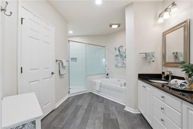 11110 Harbour Yacht CT 32A, Fort Myers, FL 33908