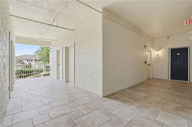 11110 Harbour Yacht CT 32A, Fort Myers, FL 33908