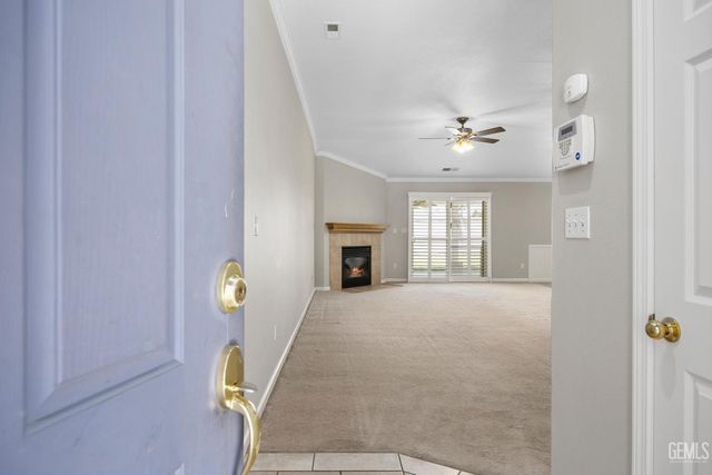 12200 Verdelho Avenue, Bakersfield, CA 93312