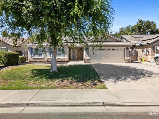12200 Verdelho Avenue, Bakersfield, CA 93312