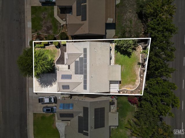 12200 Verdelho Avenue, Bakersfield, CA 93312