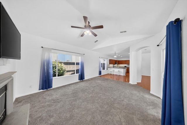 210 Battlecreek Cir, Sacramento, CA 95835