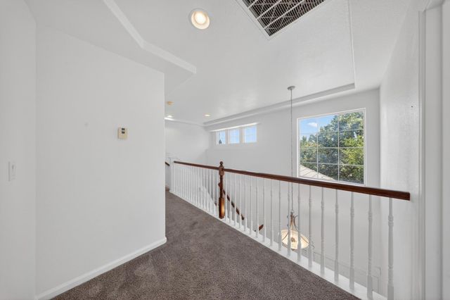 210 Battlecreek Cir, Sacramento, CA 95835