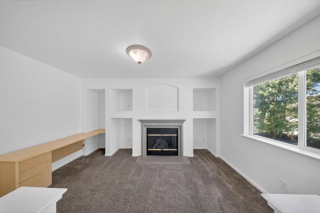210 Battlecreek Cir, Sacramento, CA 95835