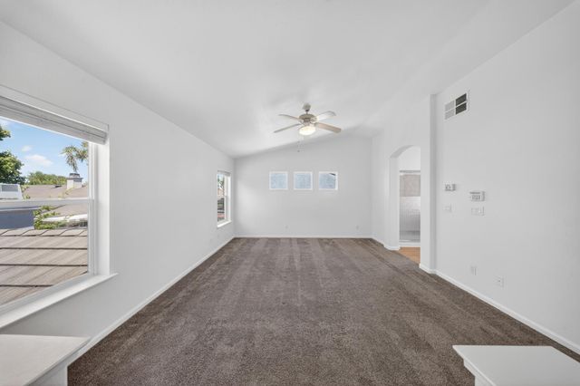 210 Battlecreek Cir, Sacramento, CA 95835