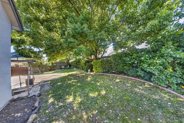 210 Battlecreek Cir, Sacramento, CA 95835