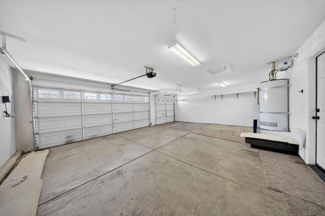 210 Battlecreek Cir, Sacramento, CA 95835