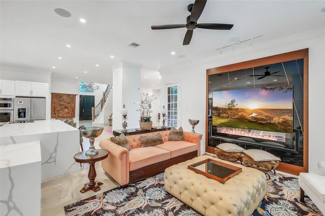 854 Plainwood Drive, Houston, TX 77079