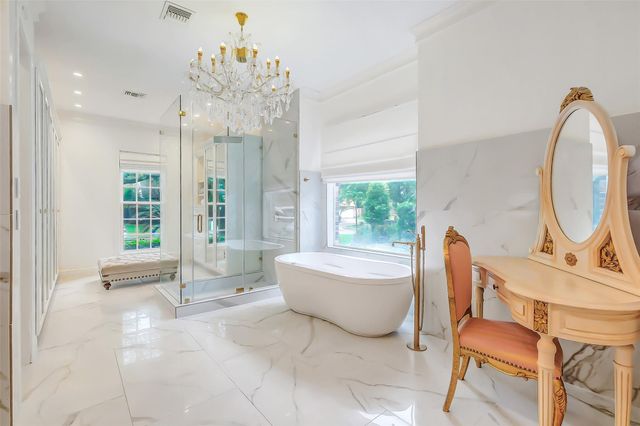 854 Plainwood Drive, Houston, TX 77079