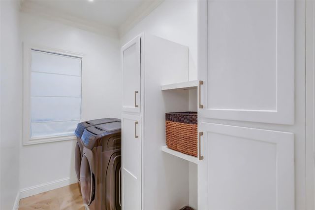 854 Plainwood Drive, Houston, TX 77079