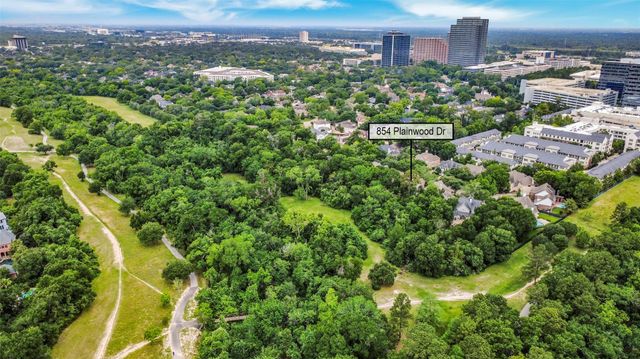 854 Plainwood Drive, Houston, TX 77079