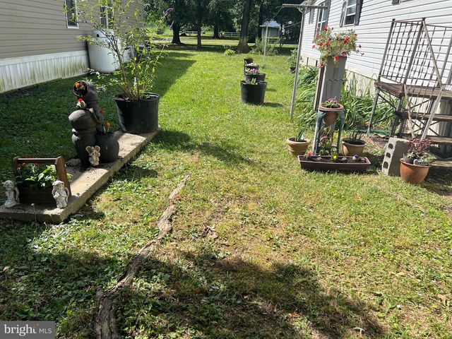 1910 SCHUBERT RD, Bethel, PA 19507