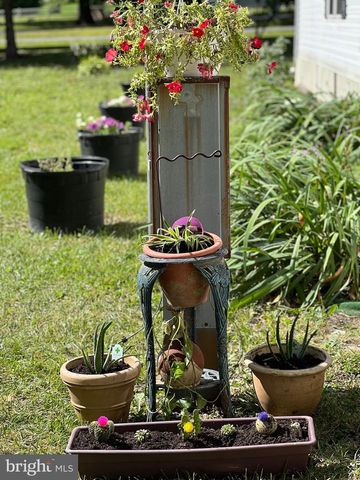 1910 SCHUBERT RD, Bethel, PA 19507