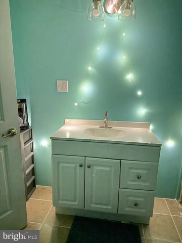 1910 SCHUBERT RD, Bethel, PA 19507