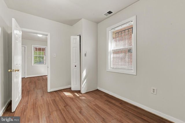 4239 EDSON PL NE, Washington, DC 20019
