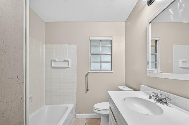 9225 Mclean Street, Beaumont, TX 77707