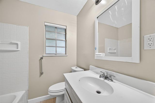 9225 Mclean Street, Beaumont, TX 77707