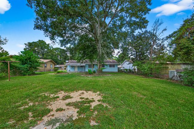 9225 Mclean Street, Beaumont, TX 77707