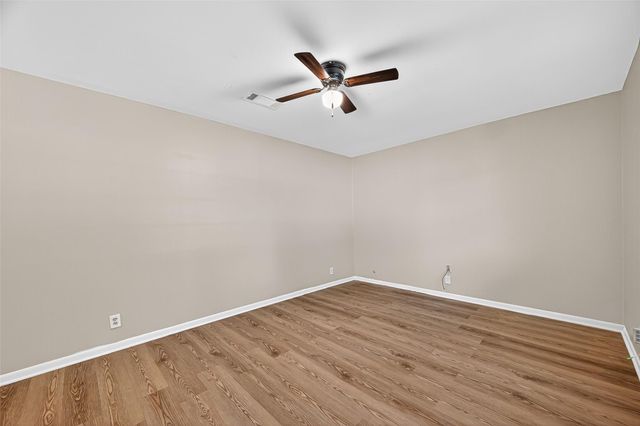 9225 Mclean Street, Beaumont, TX 77707