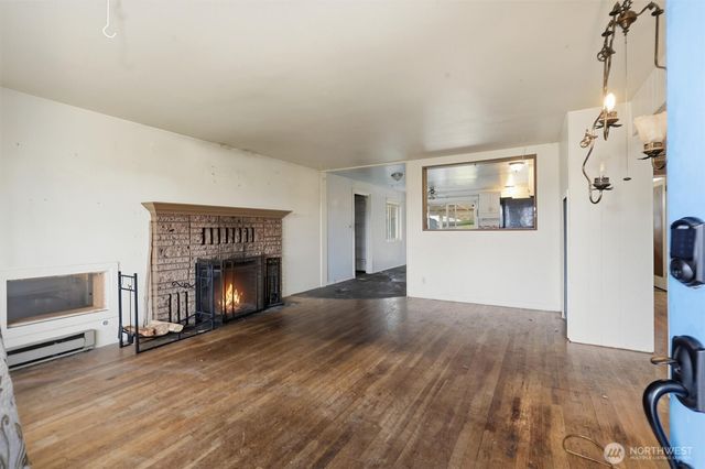 232 Bridgeway, Everett, WA 98201