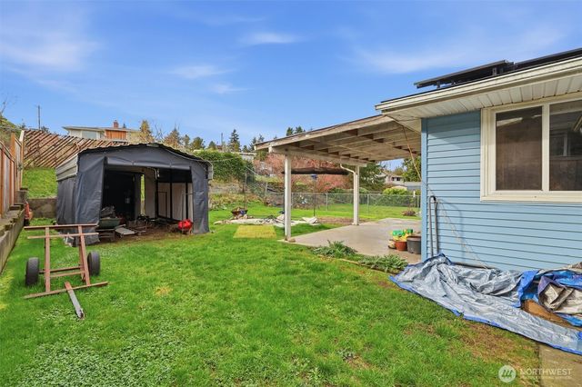 232 Bridgeway, Everett, WA 98201