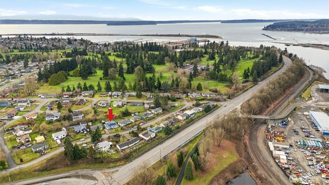 232 Bridgeway, Everett, WA 98201