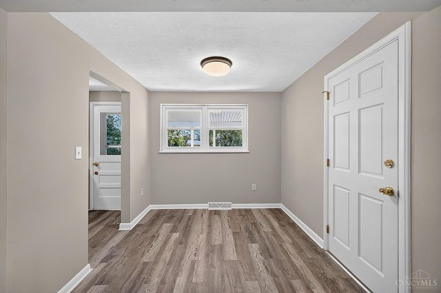 5564 Garrett Drive, Miami Twp, OH 45150
