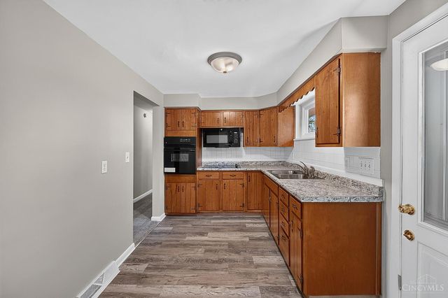 5564 Garrett Drive, Miami Twp, OH 45150