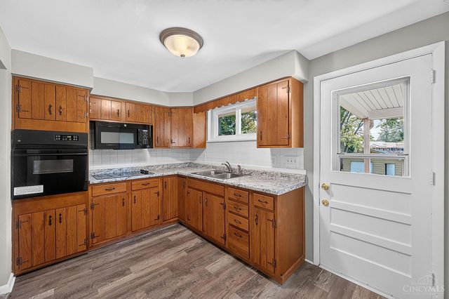 5564 Garrett Drive, Miami Twp, OH 45150