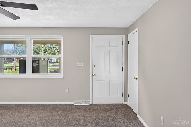 5564 Garrett Drive, Miami Twp, OH 45150