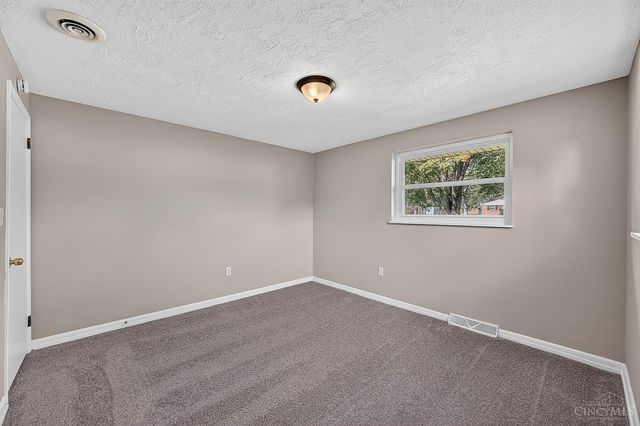 5564 Garrett Drive, Miami Twp, OH 45150
