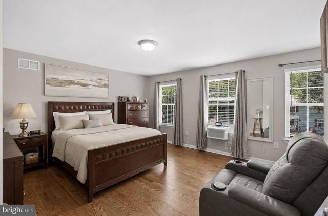 98 BUDD AVE, Pemberton, NJ 08068
