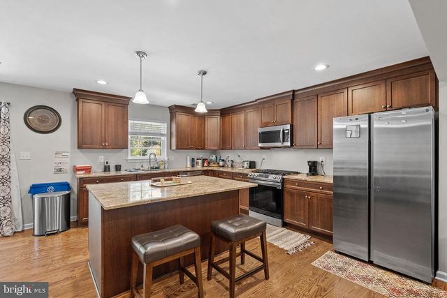 98 BUDD AVE, Pemberton, NJ 08068