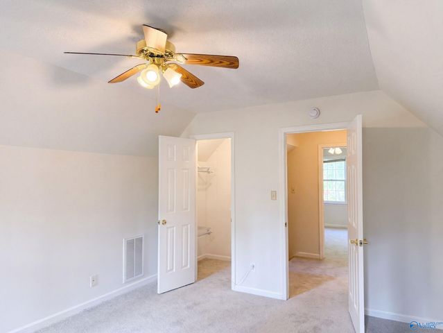 4706 Pineywood Drive, Decatur, AL 35603