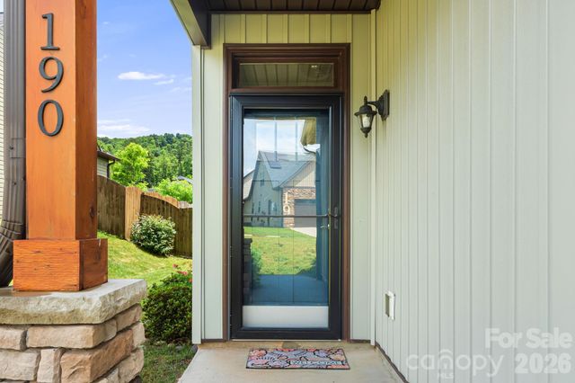 190 Water Leaf Drive, Weaverville, NC 28787