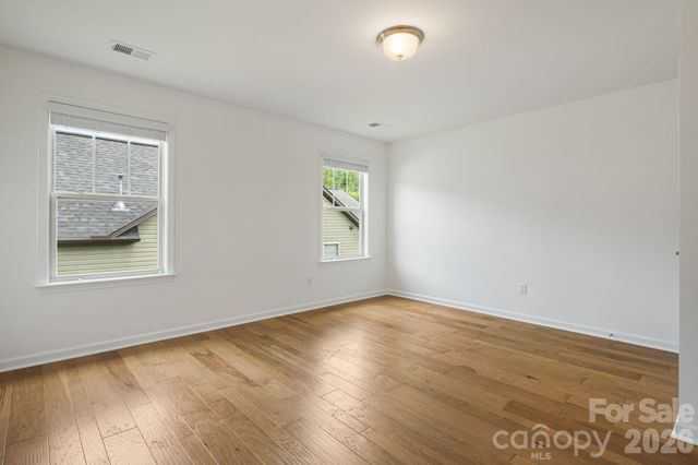 190 Water Leaf Drive, Weaverville, NC 28787
