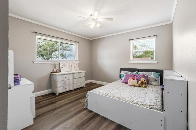 416 4th Street, Whitesboro, TX 76273