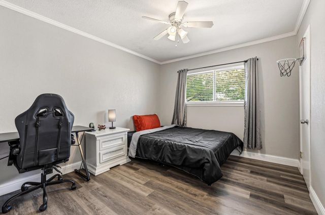 416 4th Street, Whitesboro, TX 76273