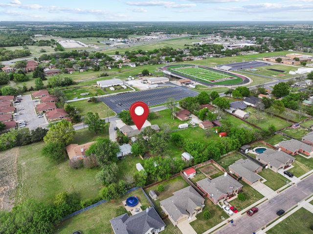 416 4th Street, Whitesboro, TX 76273