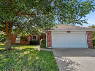 17413 Platinum Lane, Edmond, OK 73012