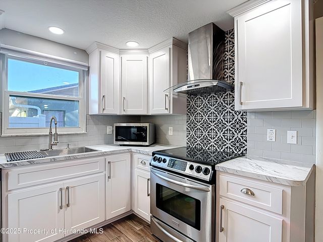 4077 Ramona Drive, Spring Hill, FL 34606