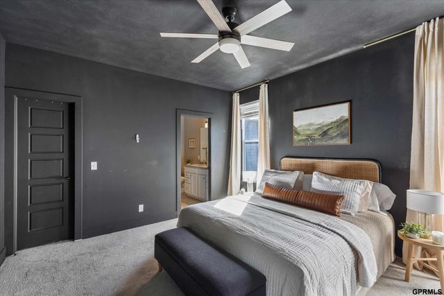 7358 S 185 Street, Omaha, NE 68136