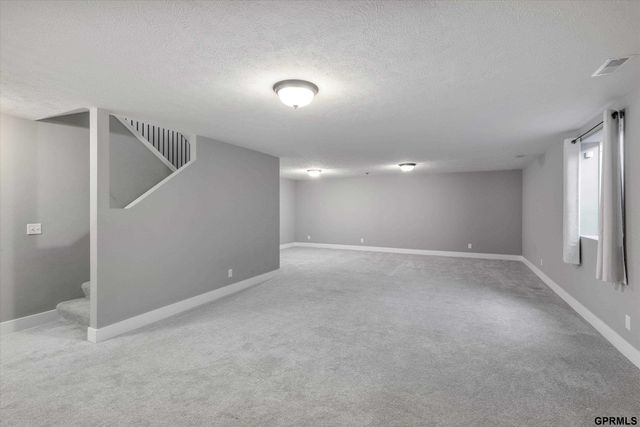 7358 S 185 Street, Omaha, NE 68136